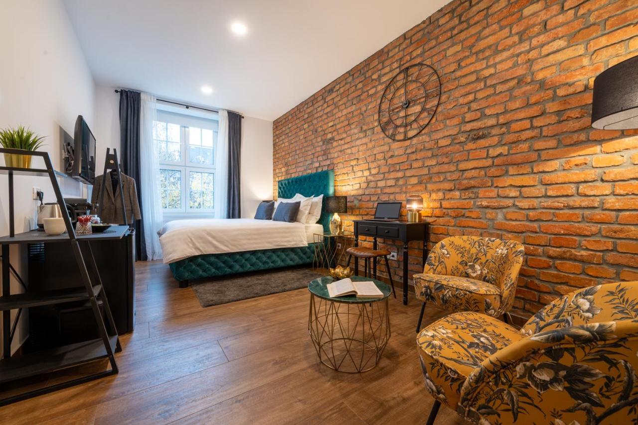 Brickwall Apartments ザグレブ エクステリア 写真