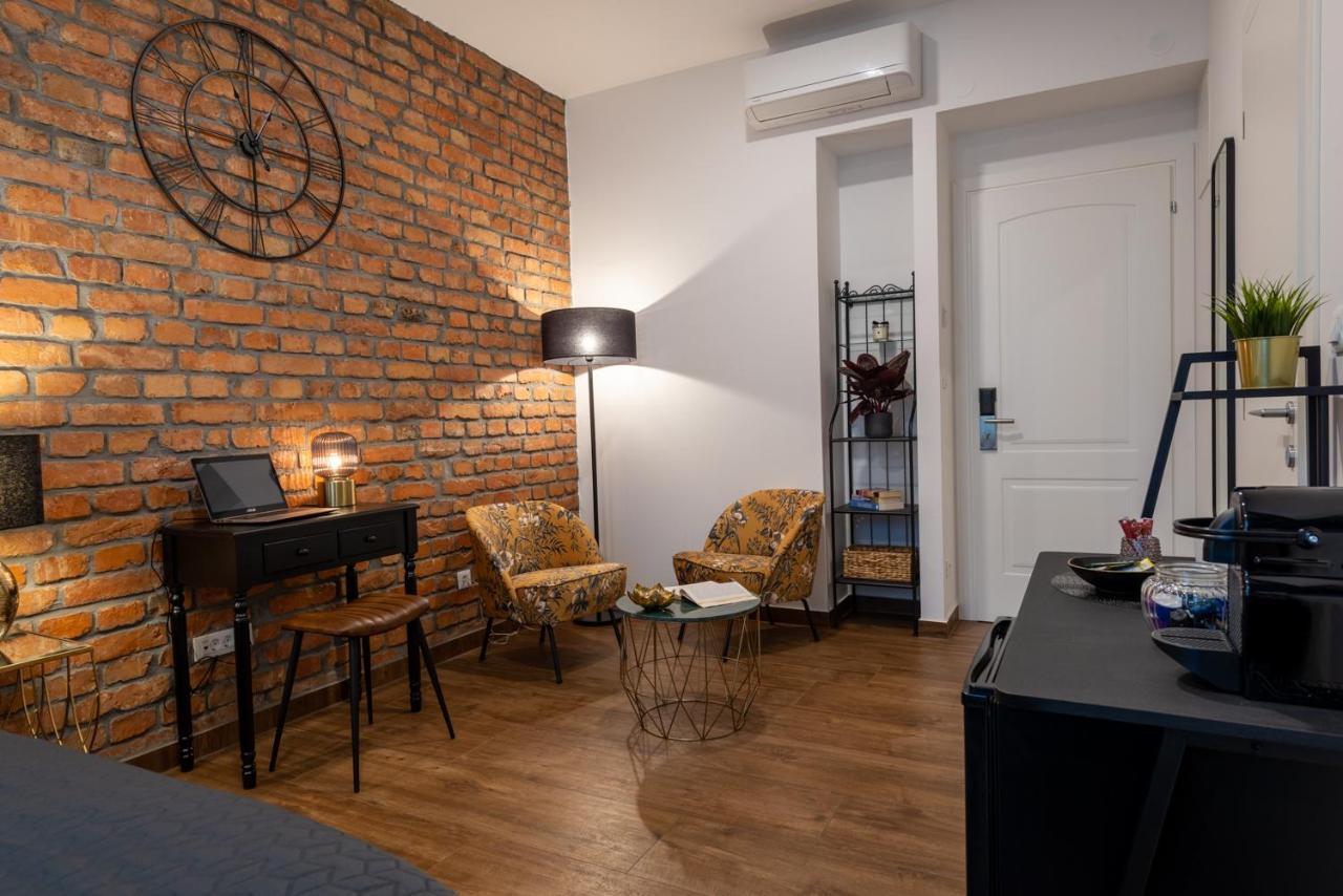 Brickwall Apartments ザグレブ エクステリア 写真