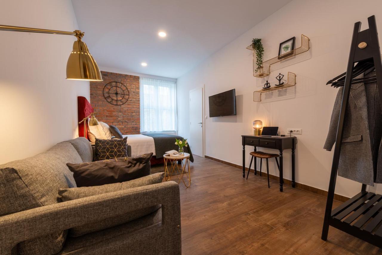 Brickwall Apartments ザグレブ エクステリア 写真