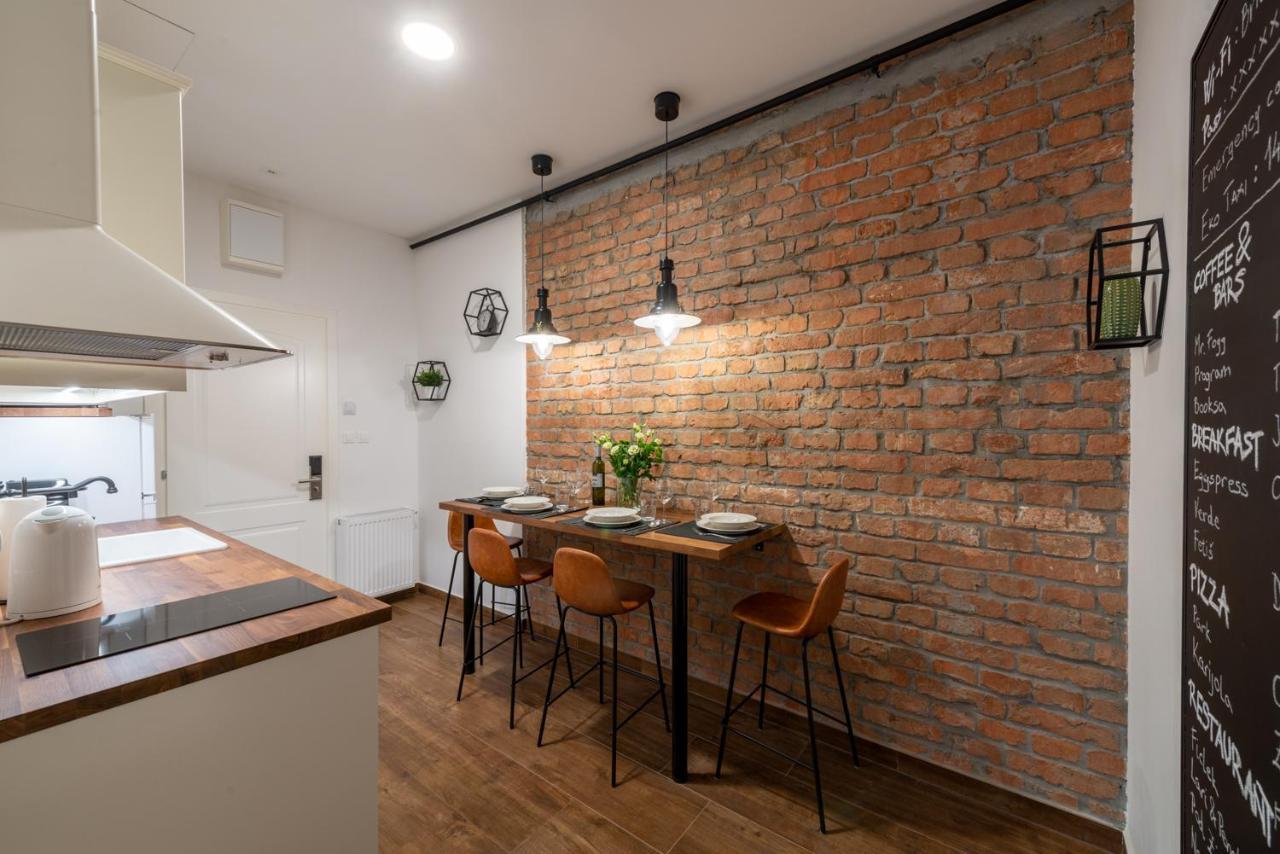 Brickwall Apartments ザグレブ エクステリア 写真